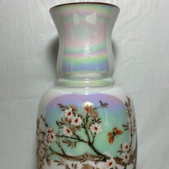 American Handblown Glass Handpainted Rare Pearl Opal Iridescent 9.5”Vase Vintage - Picture 4 of 12